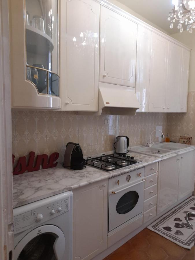 Italian Vintage House Apartment โกโม ภายนอก รูปภาพ