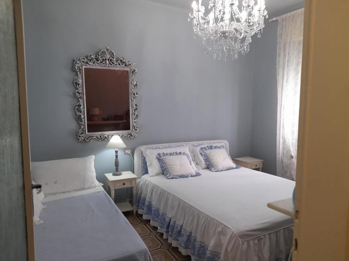Italian Vintage House Apartment โกโม ภายนอก รูปภาพ