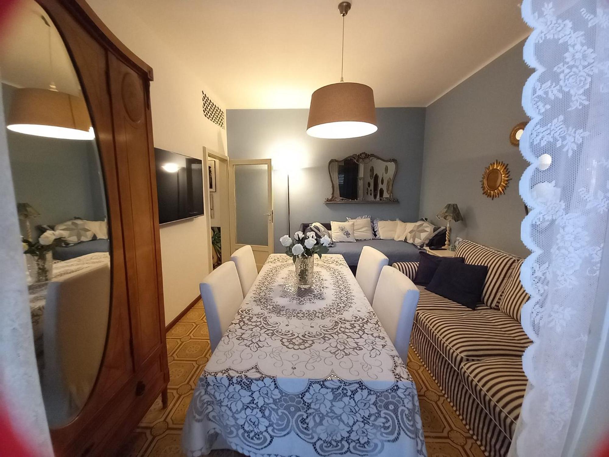Italian Vintage House Apartment โกโม ภายนอก รูปภาพ