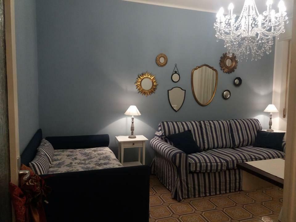 Italian Vintage House Apartment โกโม ภายนอก รูปภาพ