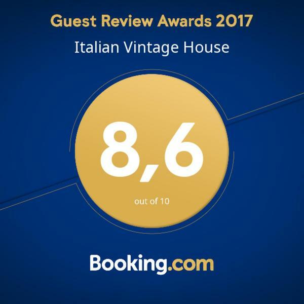 Italian Vintage House Apartment โกโม ภายนอก รูปภาพ